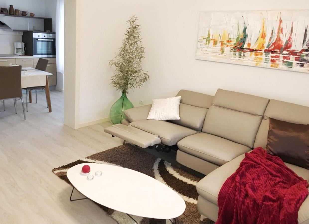 Apartments Vlasta Premantura Luaran gambar